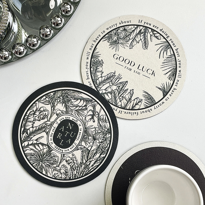 轻奢黑白复古皮革吸水杯垫硅藻泥隔热餐垫防烫垫碗盘垫咖啡垫茶杯