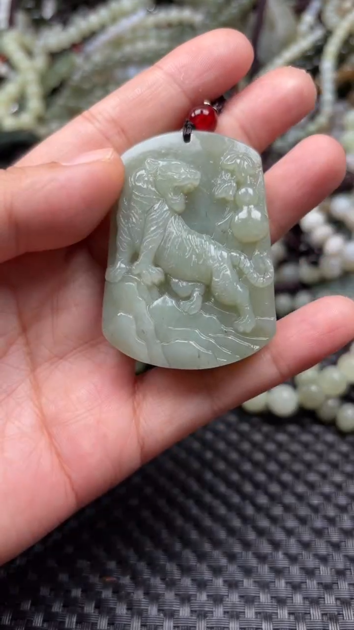 【闪购商品】和田玉颈饰未镶嵌