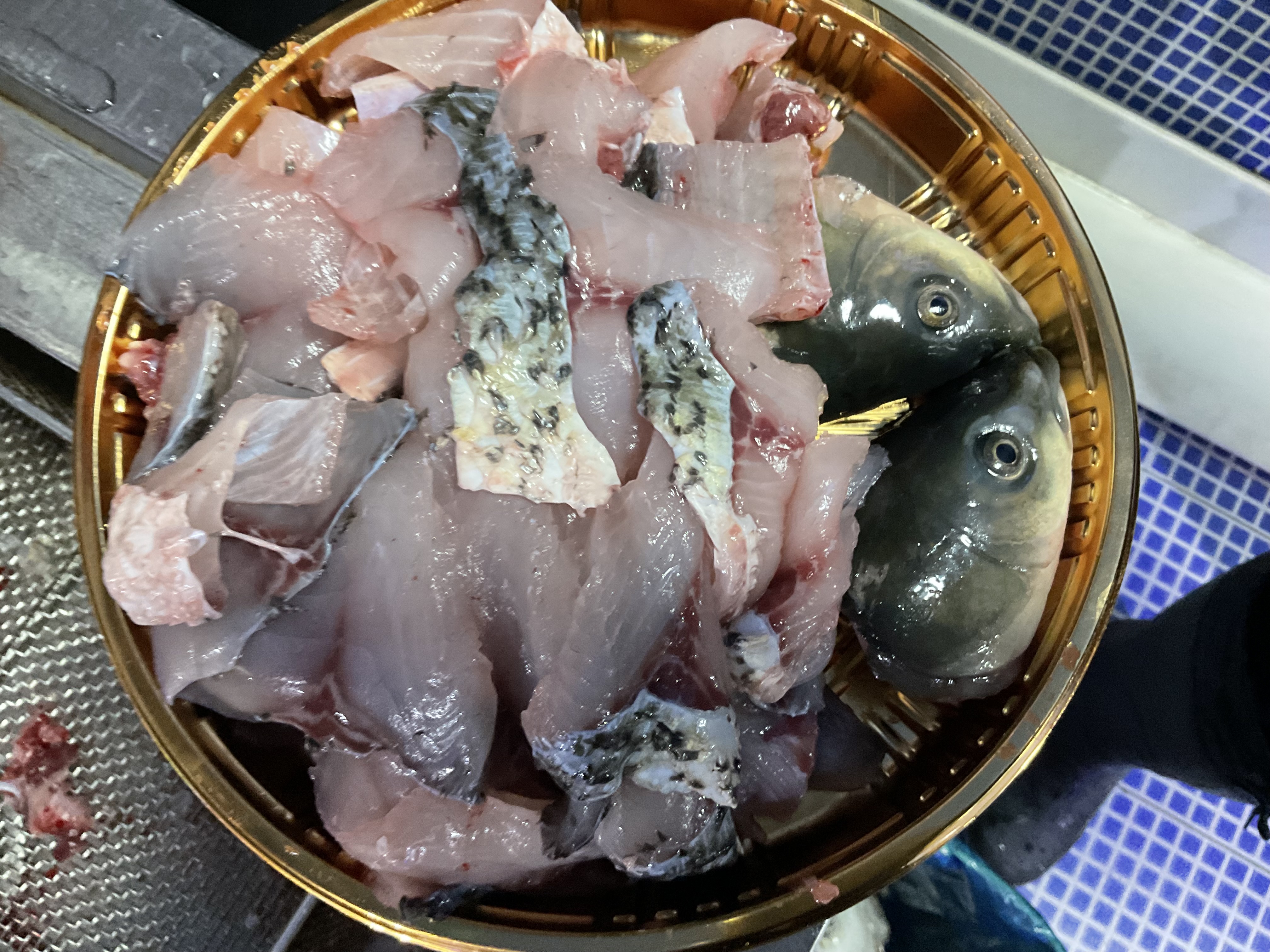 【然然妈海鲜】鲜活草鱼切片（鱼头鱼骨鱼片净重1000g)