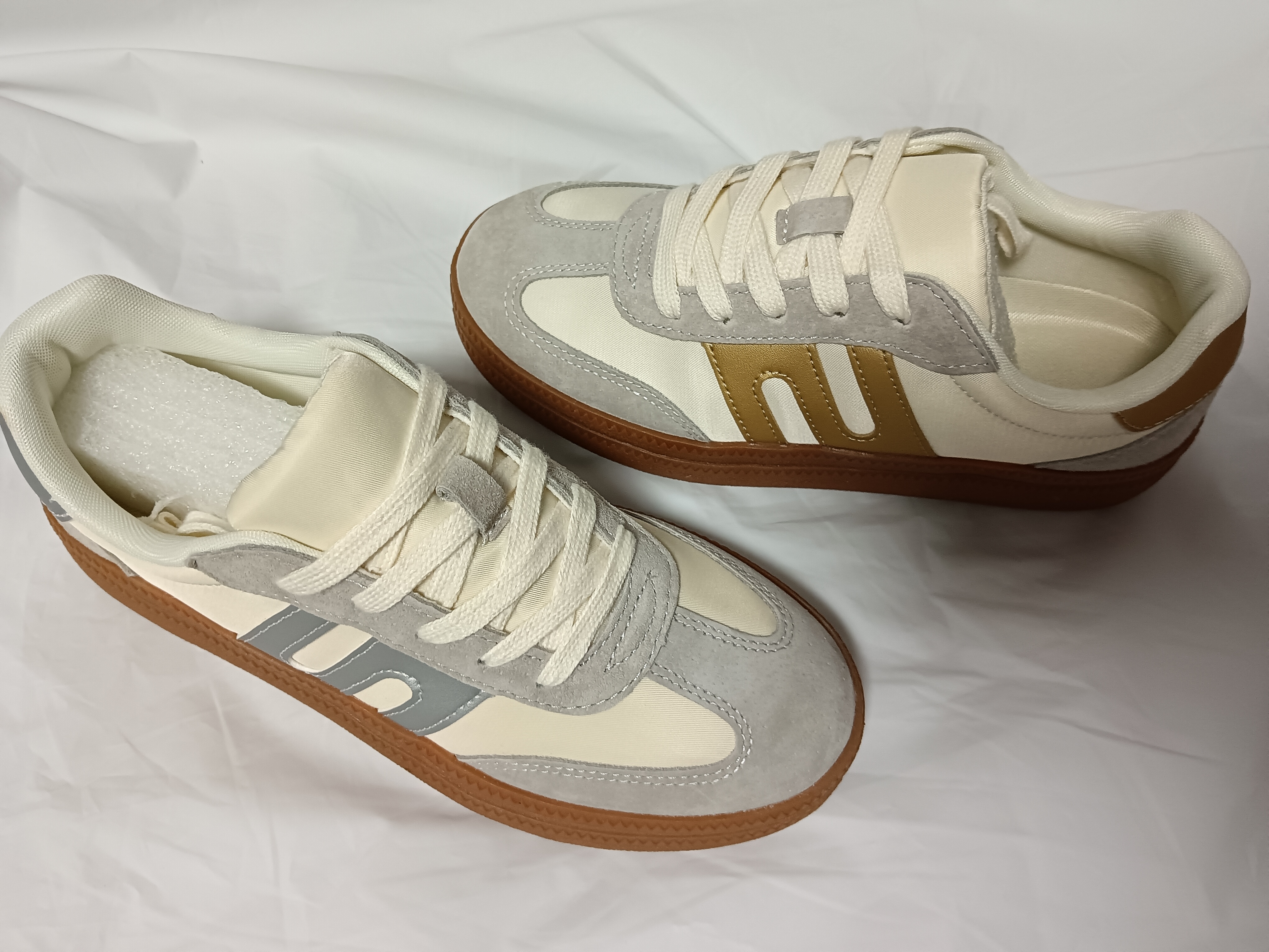 女款复古德训鞋舒适运动鞋潮流百搭板鞋