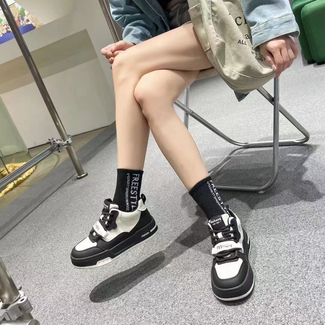 2023秋冬新款气质休闲百搭女款休闲鞋/JW/Q28101-1B