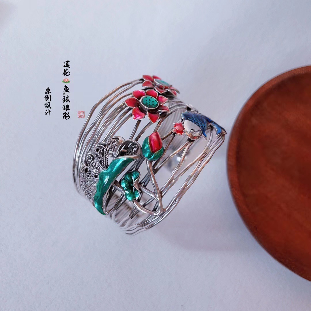 925银手镯 秋冬新款时尚鱼戏莲花镂空开口百搭可调节手镯送礼物女