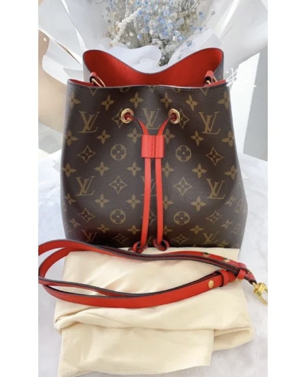 95新 LouisVuitton/路易威登 杭州包展/lv老花水桶红里781839