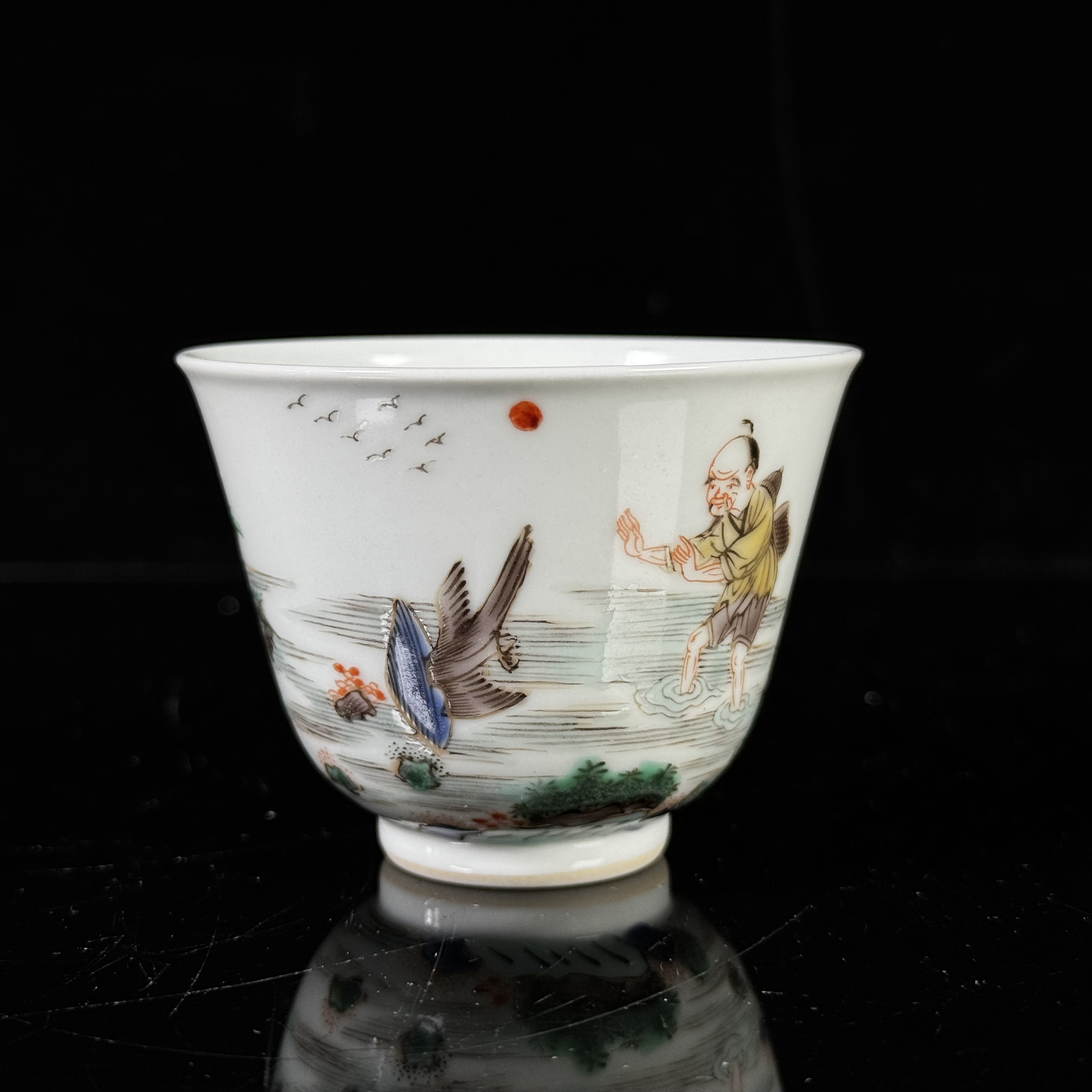 清早期 五彩渔翁得利纹仰钟杯04216 B390