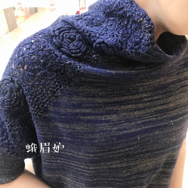 【蛾眉妒】个性定制--棉绒金丝线钩花针织衫