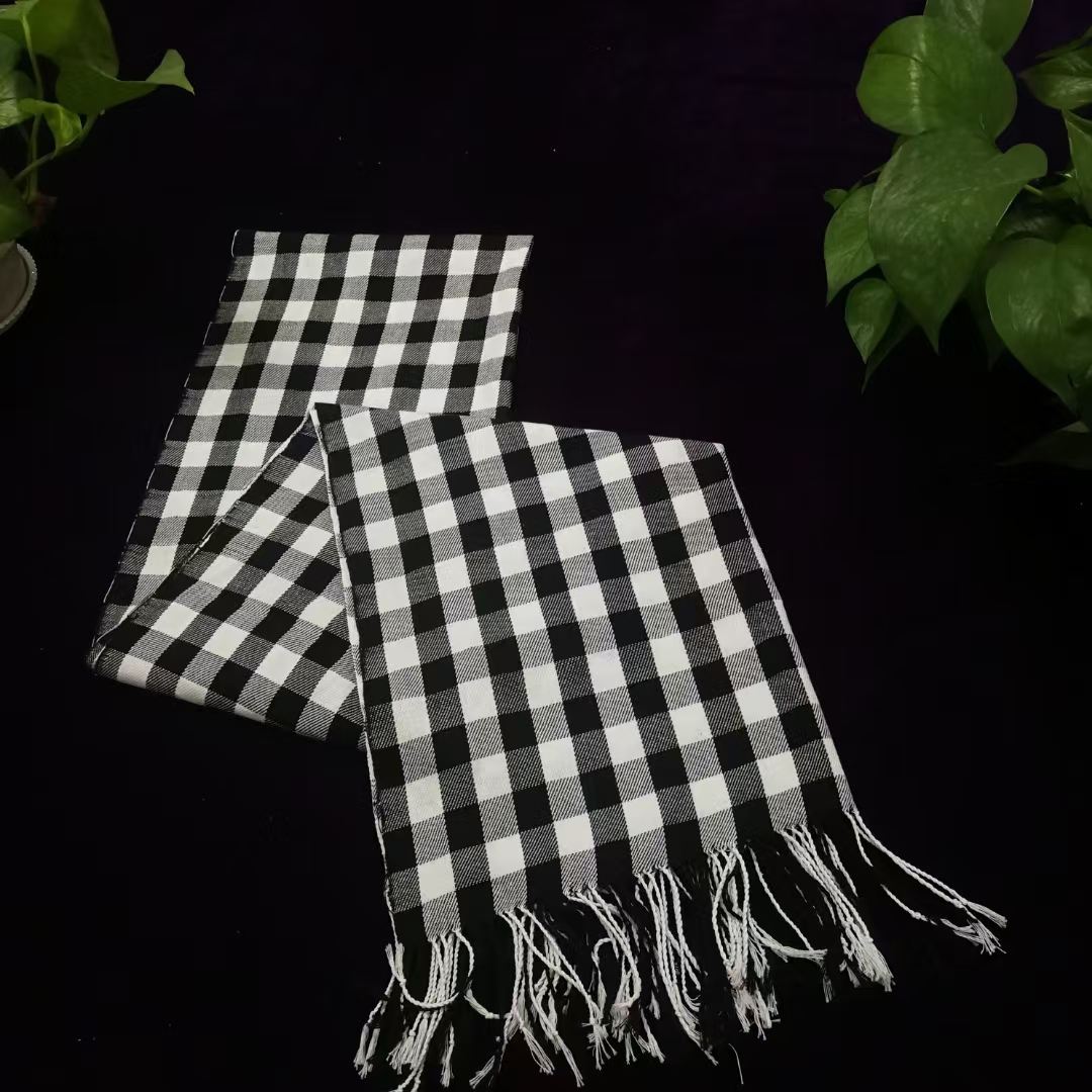 非遗红安大布土韵手工时尚百搭经典格子保暖围脖加厚冬季棉围巾