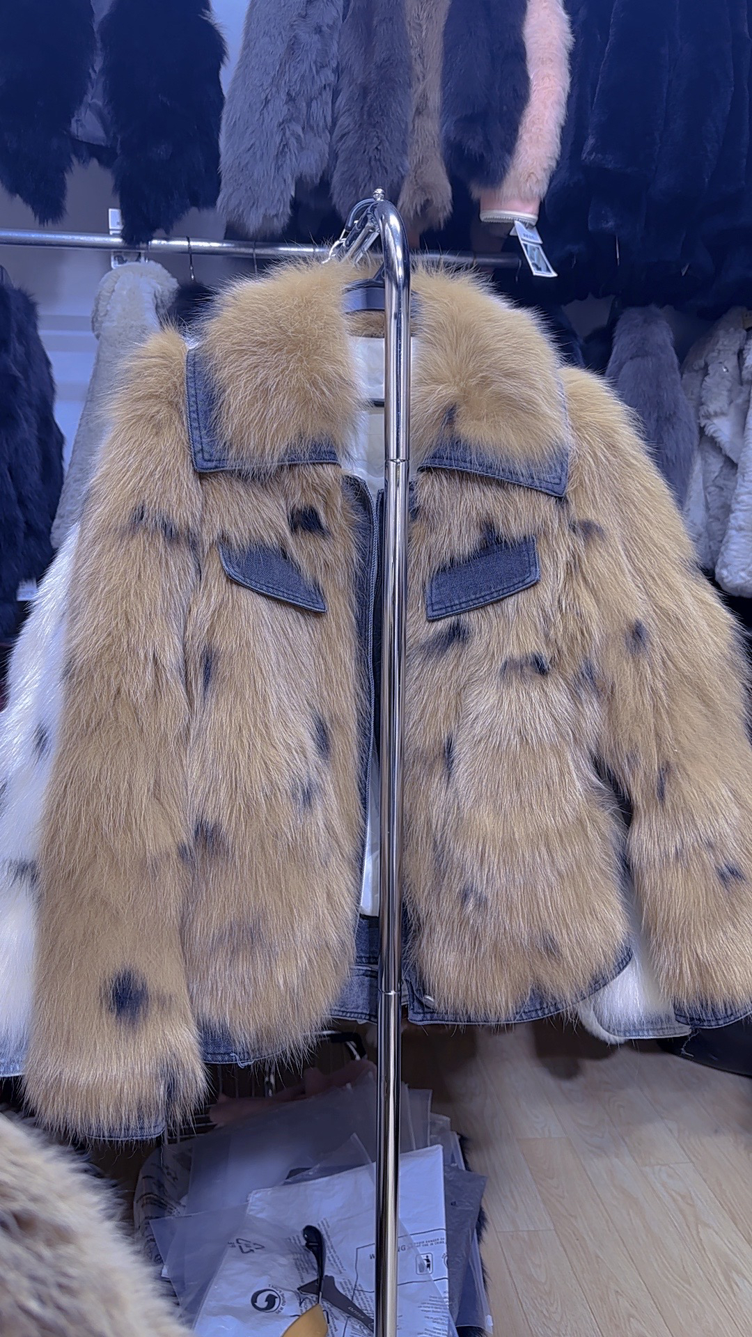 韩版翻领狐狸毛整腹毛气质百搭狐狸皮草｛799集合链｝