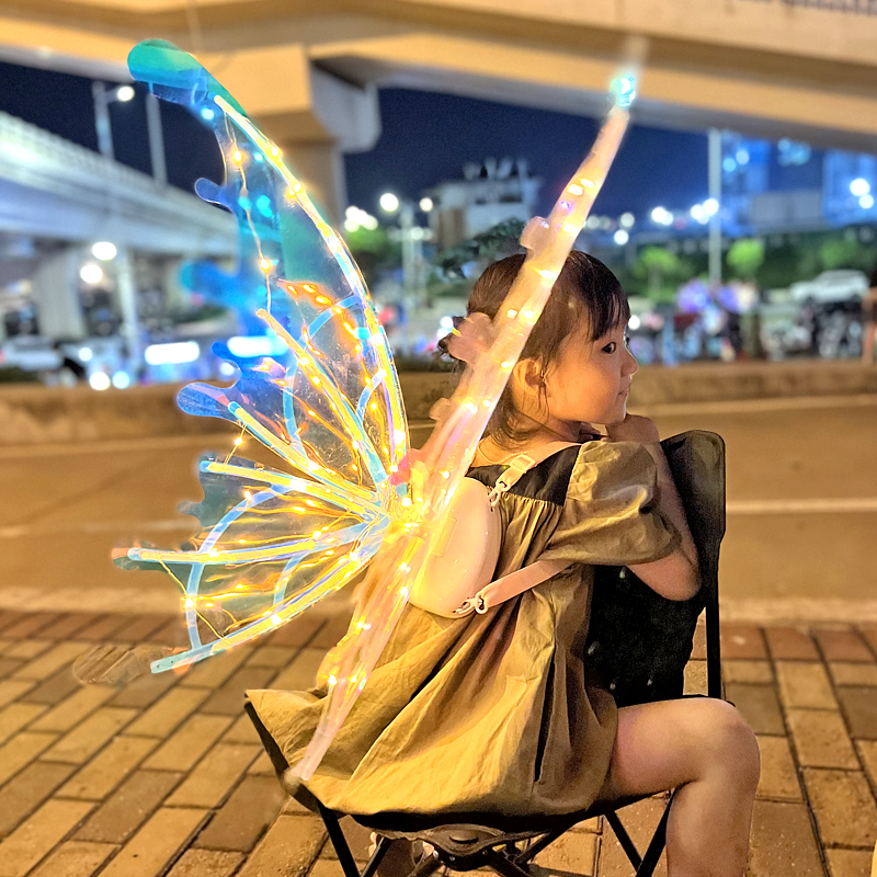 蝴蝶翅膀电动背饰儿童女孩背的发光玩具天使精灵羽翼新年生日礼物
