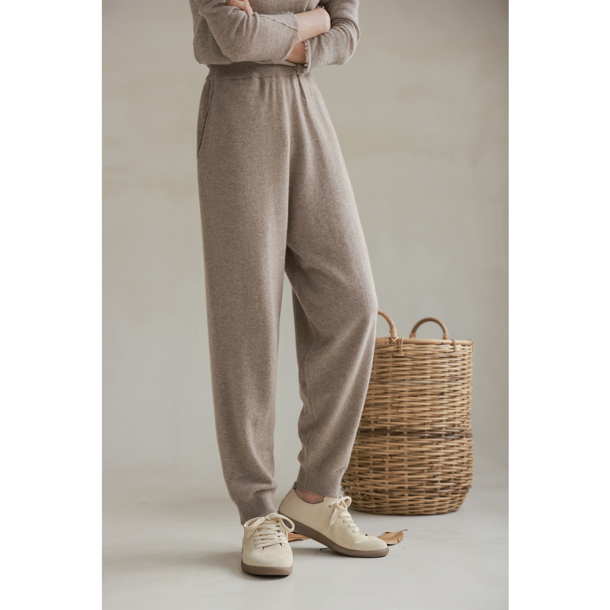 麻霖202春秋款山羊绒cashmere极简廓形休闲舒适亲肤束脚针织裤