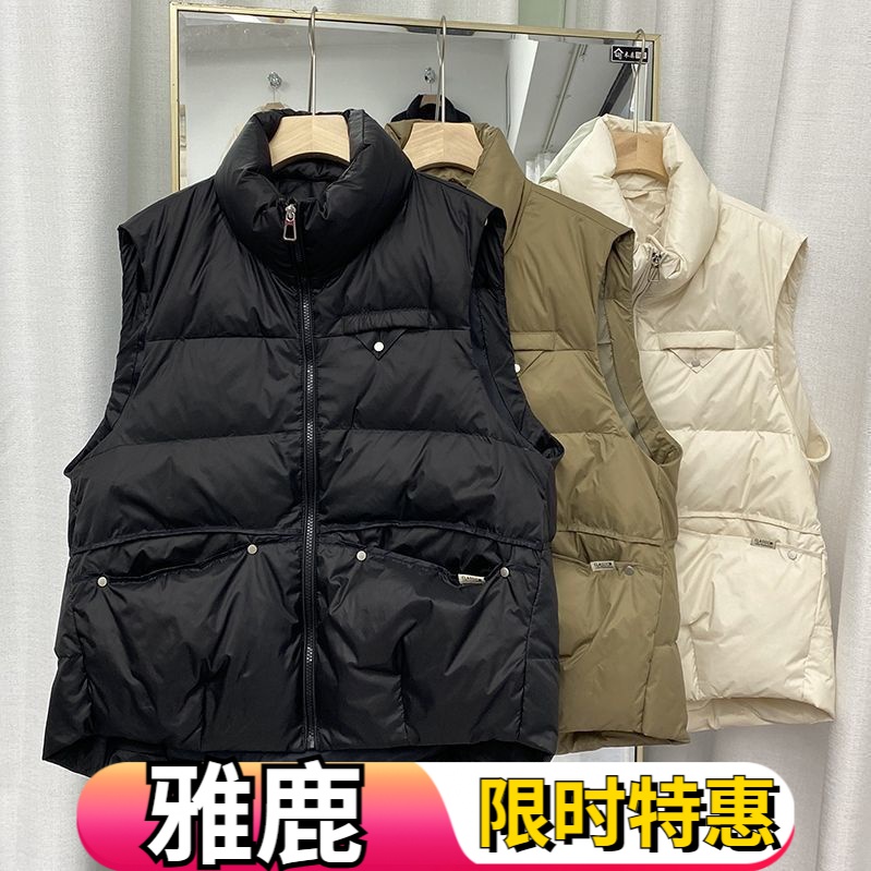 雅鹿羽绒服马甲女2023秋冬新款宽松显瘦百搭无袖背心铆钉加厚马夹