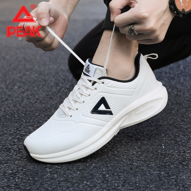 匹克态极加绒皮面跑鞋冬季新款休闲轻便防水透气减震跑步运动鞋男