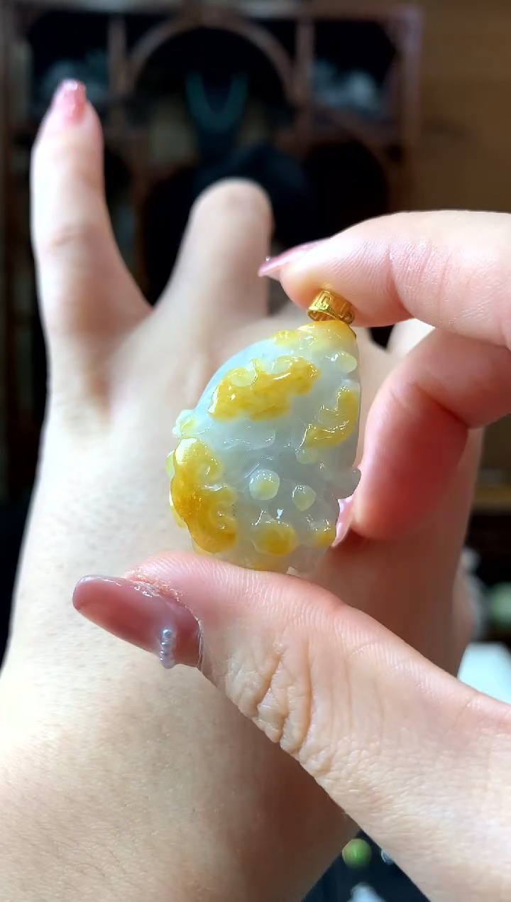 【闪购商品】翡翠颈饰18K金镶嵌挂件