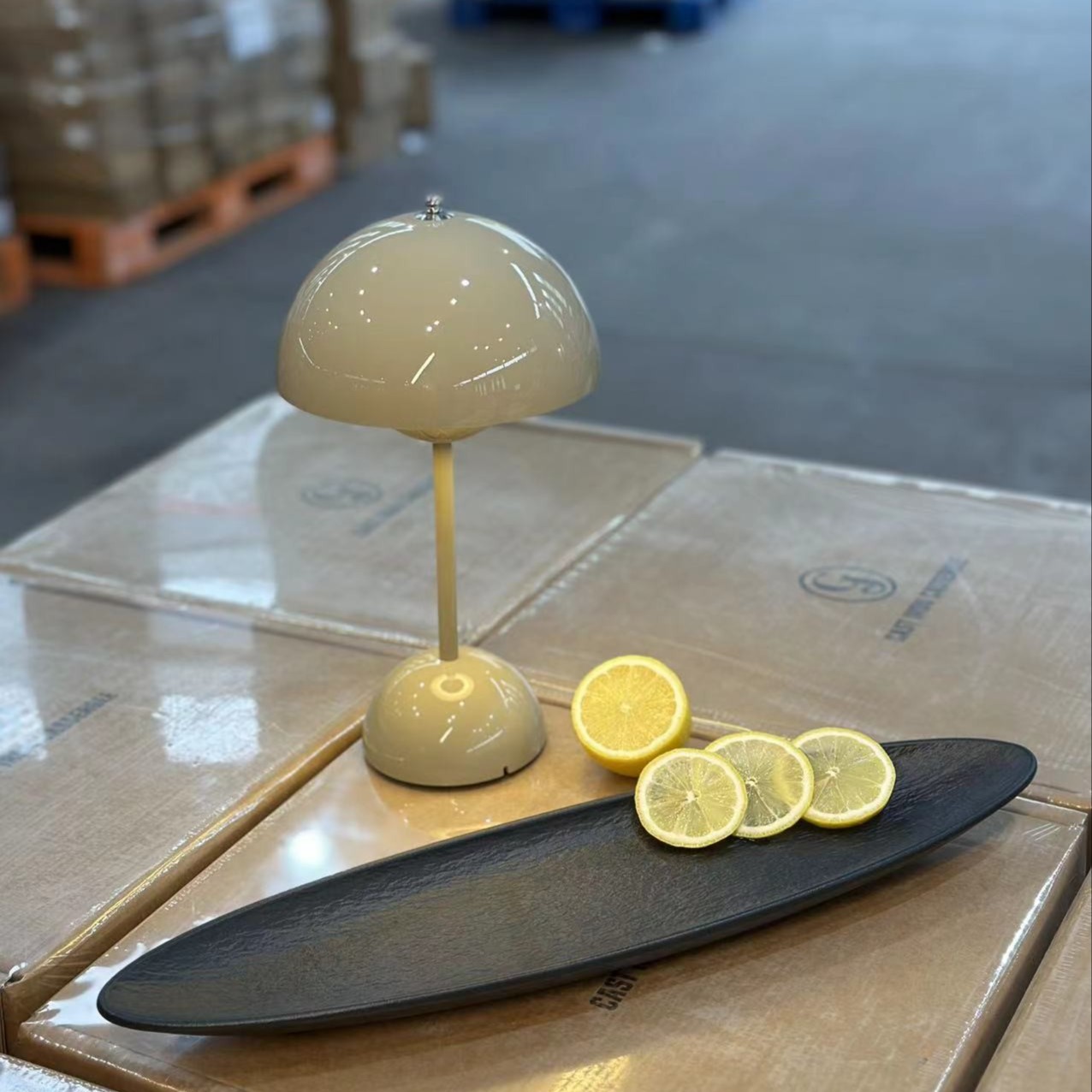 Y62出德国【岩石】17.5英寸44cm手工陶瓷柳叶盘—曜石黑 30+