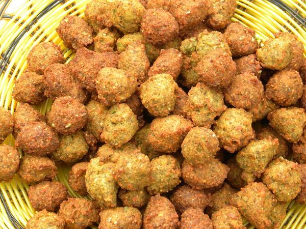 安徽省霍邱县绿豆圆子，酥肉，酥鱼，正宗家乡的味道