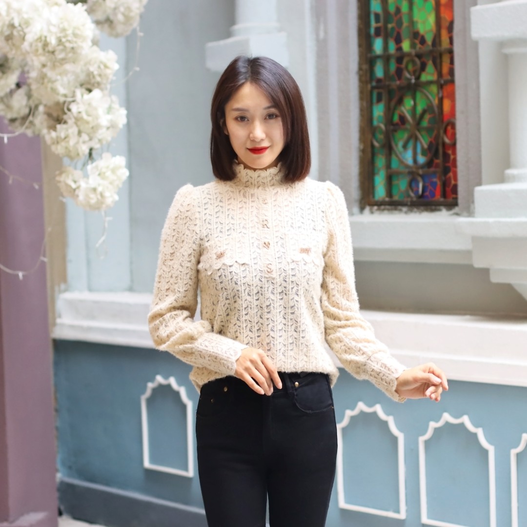 直播间模板 非主播指引勿拍     初晓2023年新款时尚女士针织衫