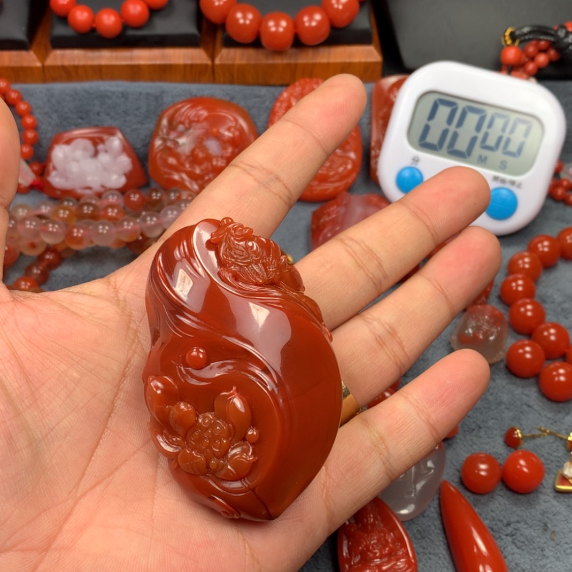 【闪购商品】南红玛瑙颈饰未镶嵌邪****9