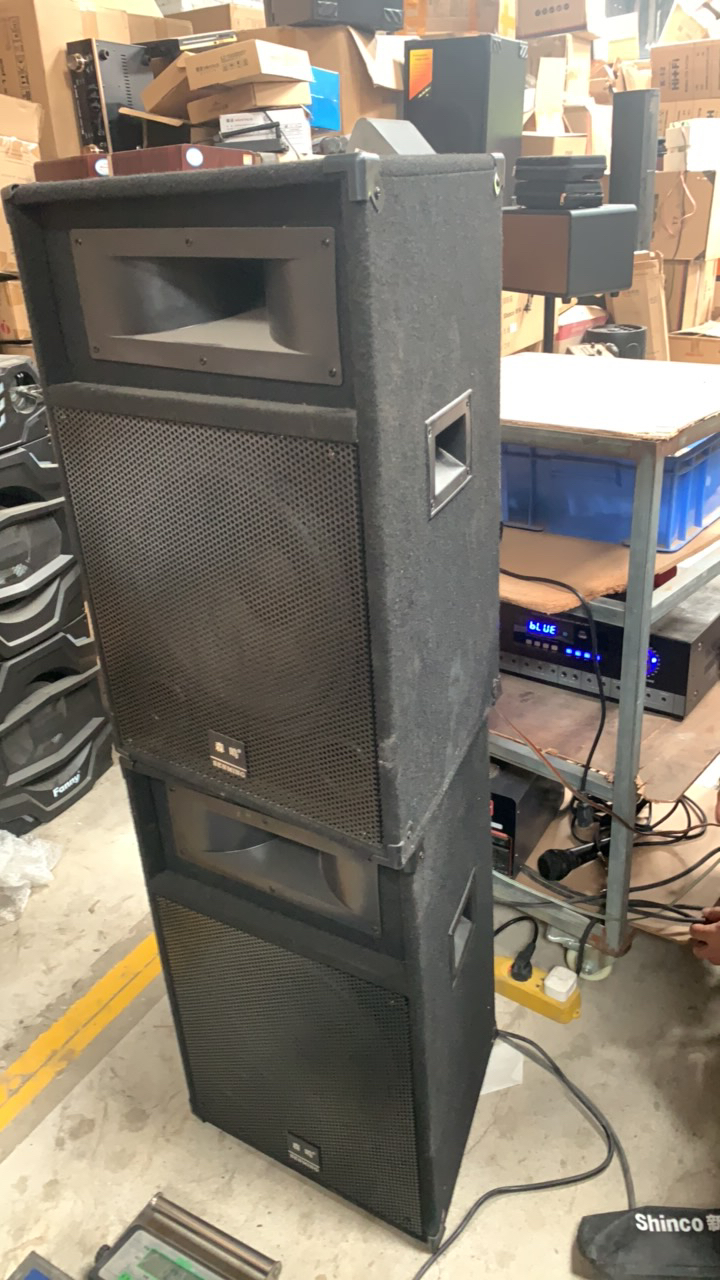 未使用  12寸舞台无源音箱一对K-12➕功放机一套，带线