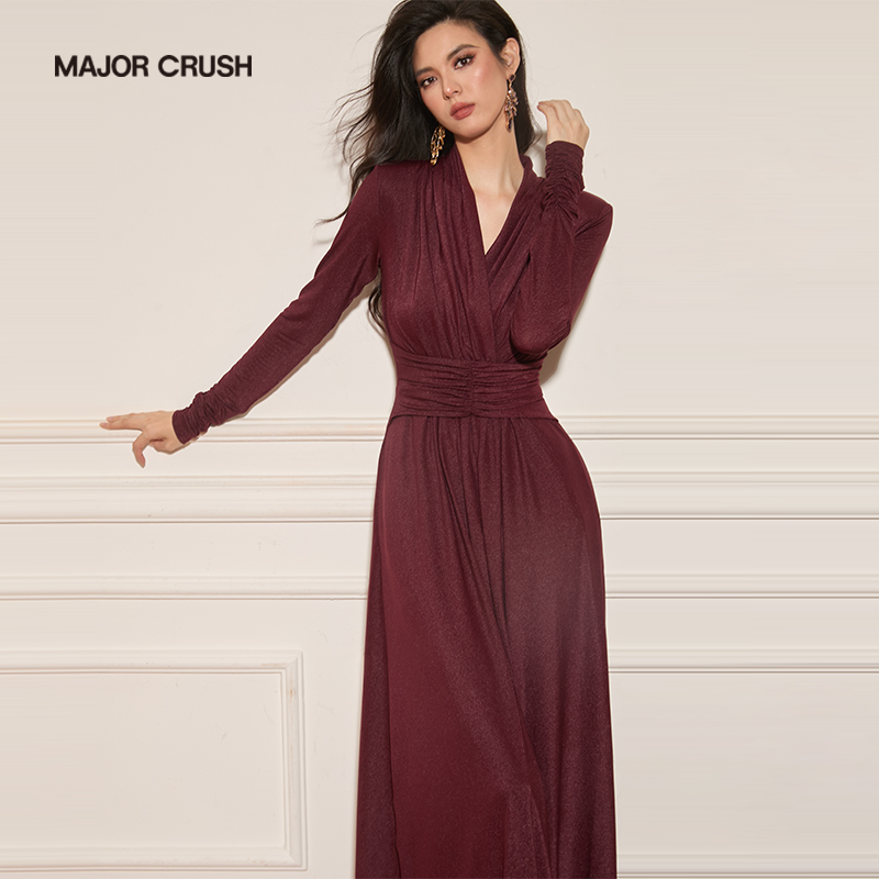 MAJOR CRUSH安可拉红流光风时尚性感收腰女装斜裁显瘦连衣裙6358