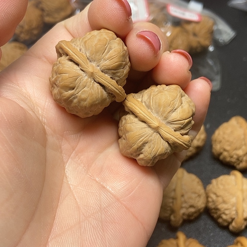 【闪购商品】文玩核桃把件哇哇31