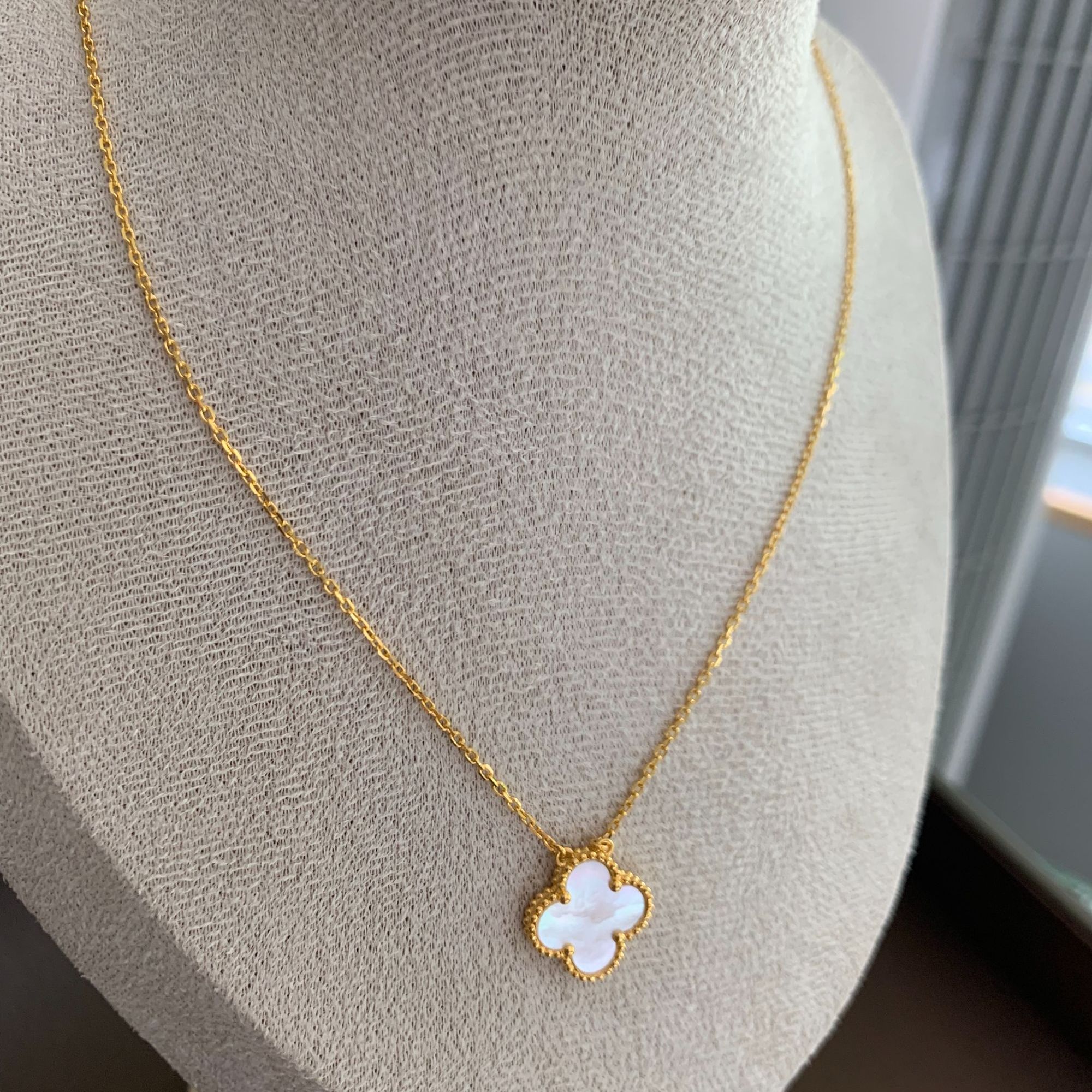 【金时代金店】净金重5.28克足金白色镶嵌套链（弹簧扣）