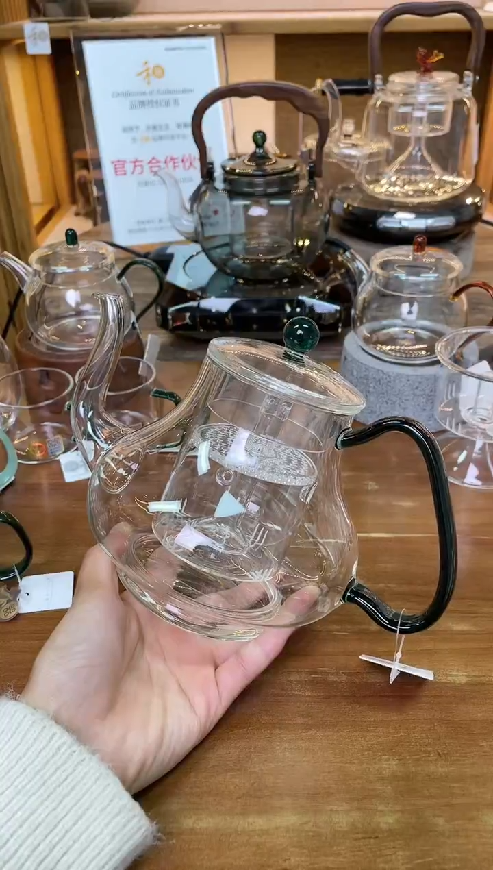 【闪购商品】玻璃凤梨壶墨绿
