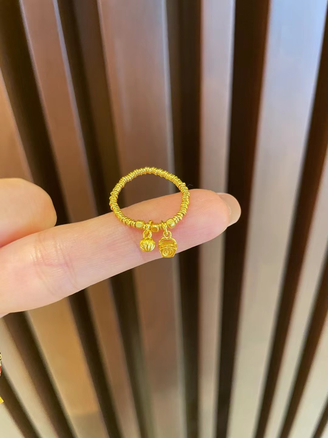 足金999 黄金日进斗金戒指 硕果累累 