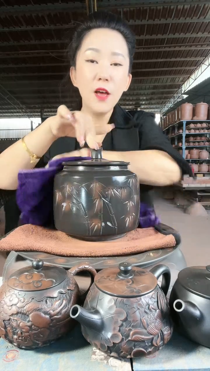 【闪购商品】陶瓷壶瑕疵 茶叶罐 边口 475