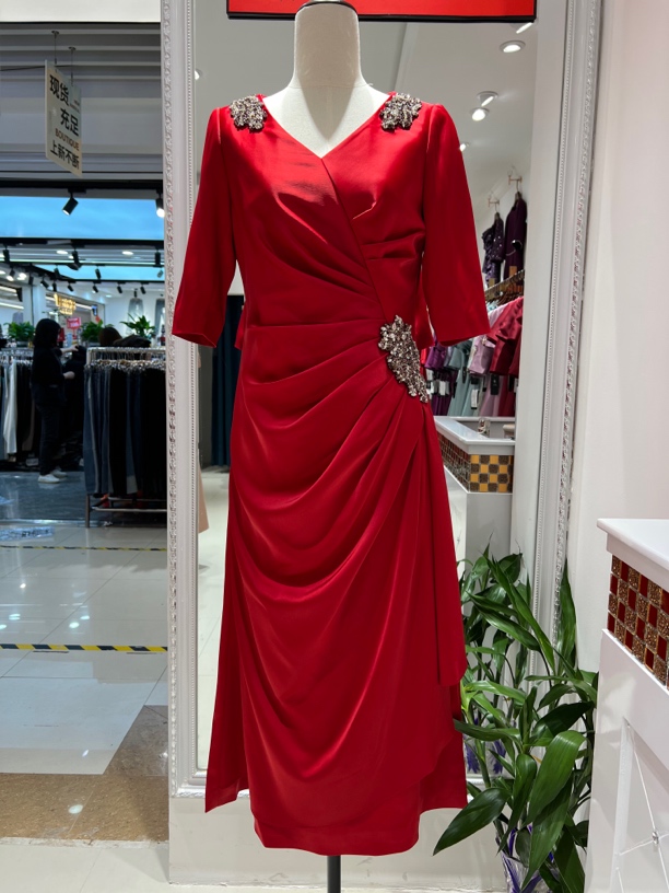 喜婆婆妈妈婚宴礼服