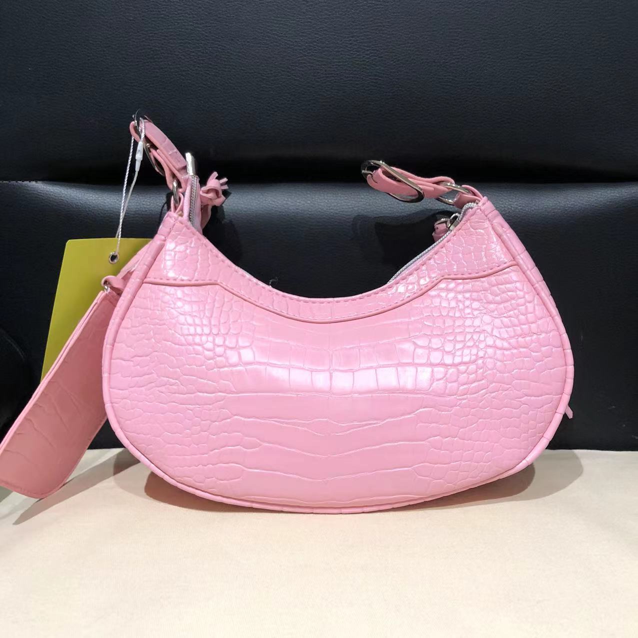 全新未使用  奢品中古捡漏/小众设计师款/箱包/9新/231228005