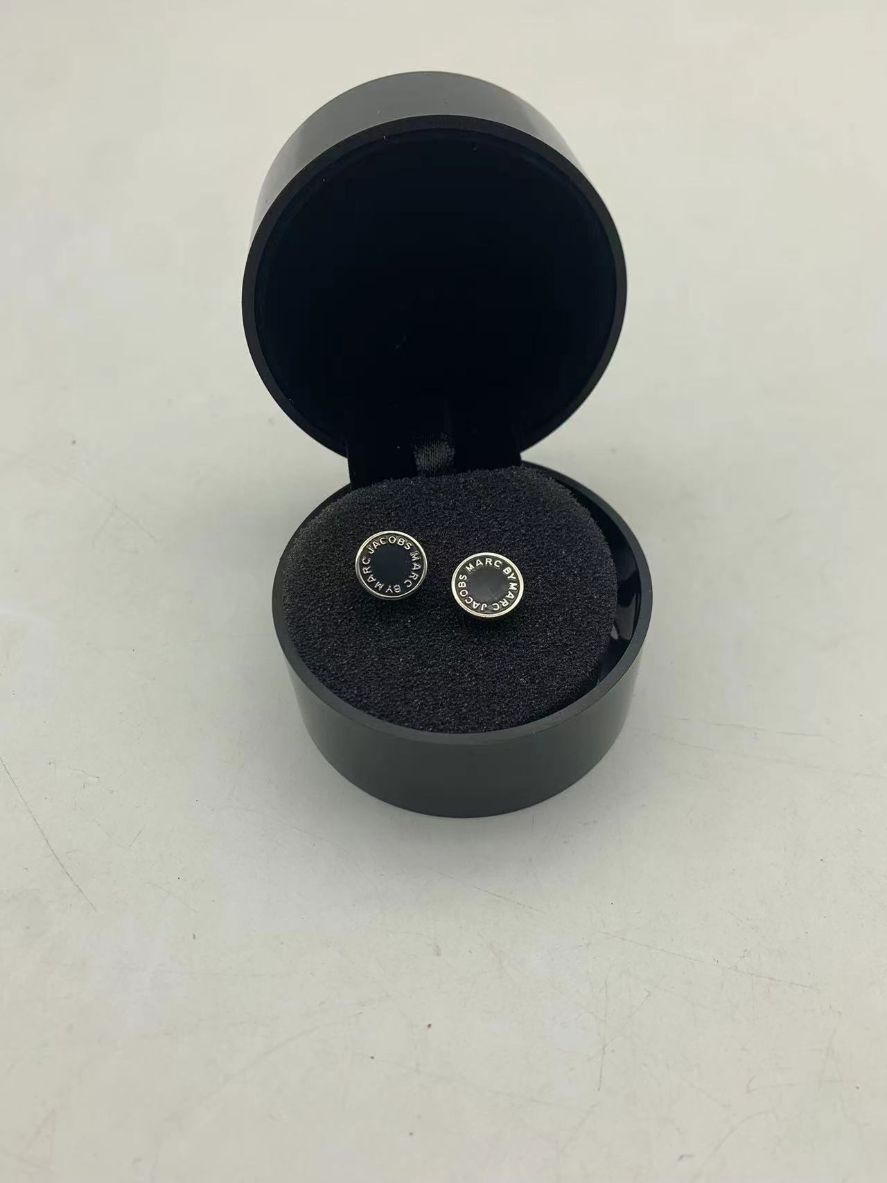 全新未使用  奢品中古捡漏/MarcJacobs/首饰/银色/231211001