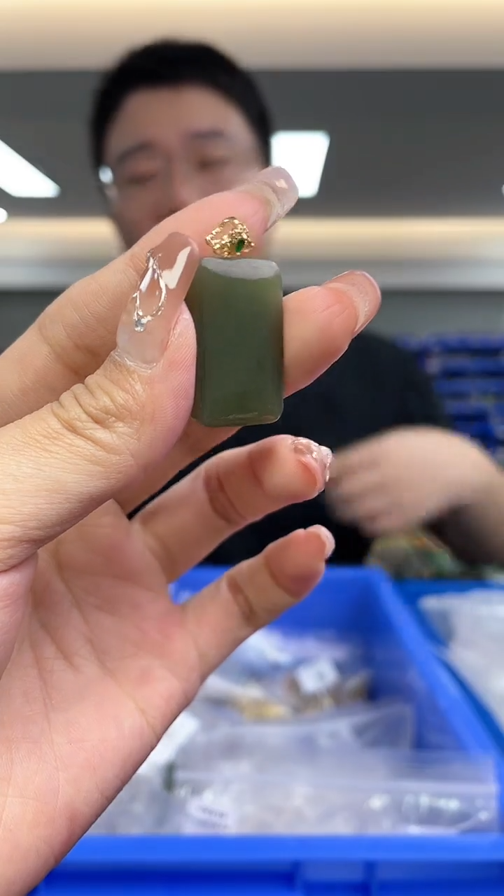 【闪购商品】和田玉`未镶嵌(多样性发一件）