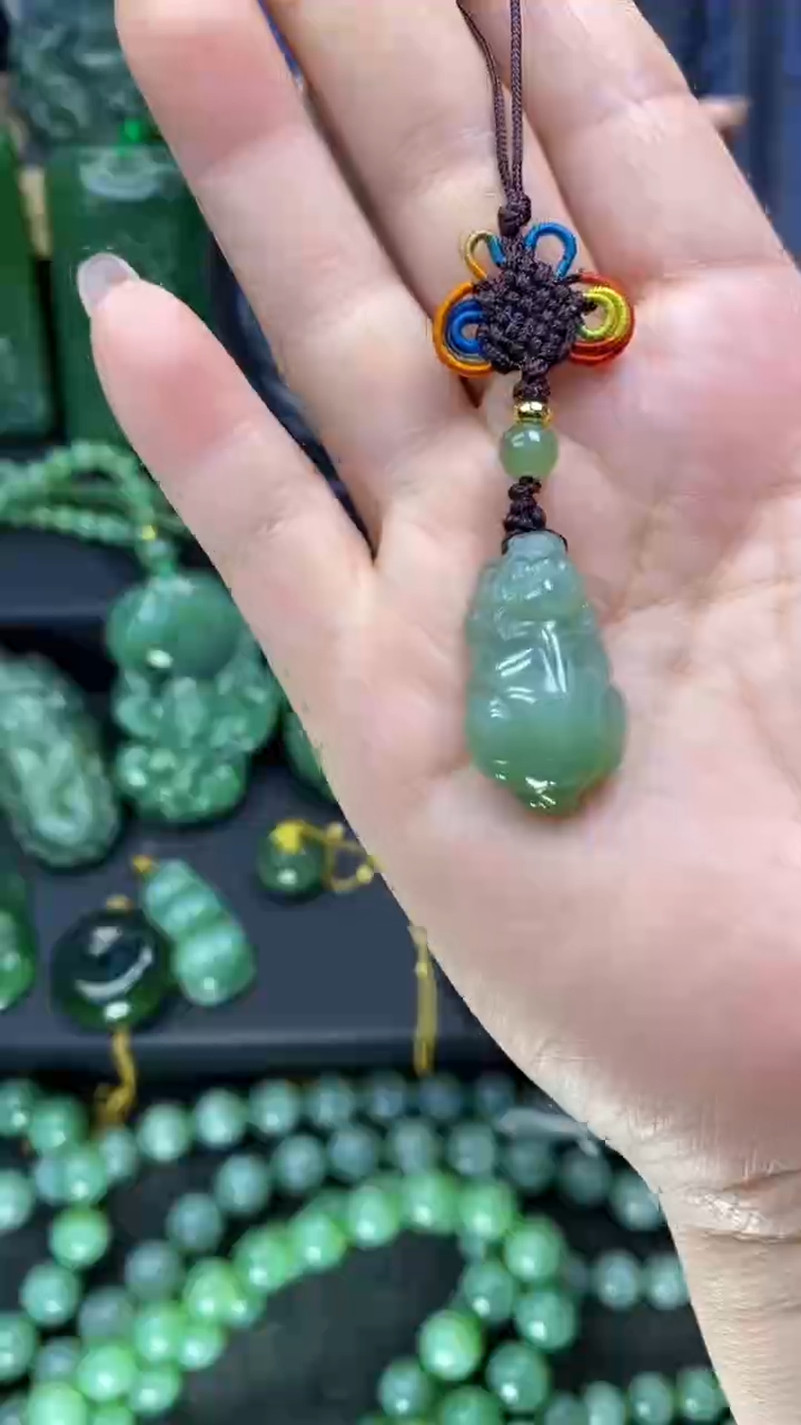 【闪购商品】和田玉（碧玉）挂件未镶嵌1