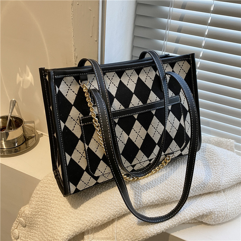 大容量包包女秋冬2024新款时尚质感链条单肩包菱格上课通勤托特包