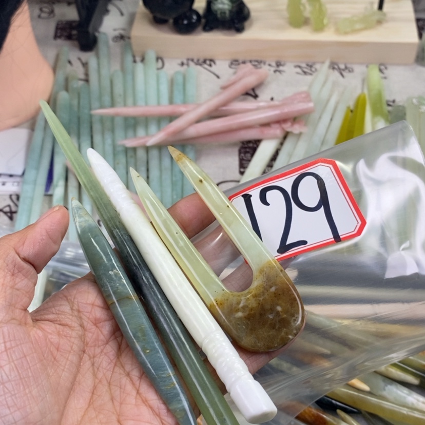 【闪购商品】蛇纹石玉发饰未镶嵌辻*?