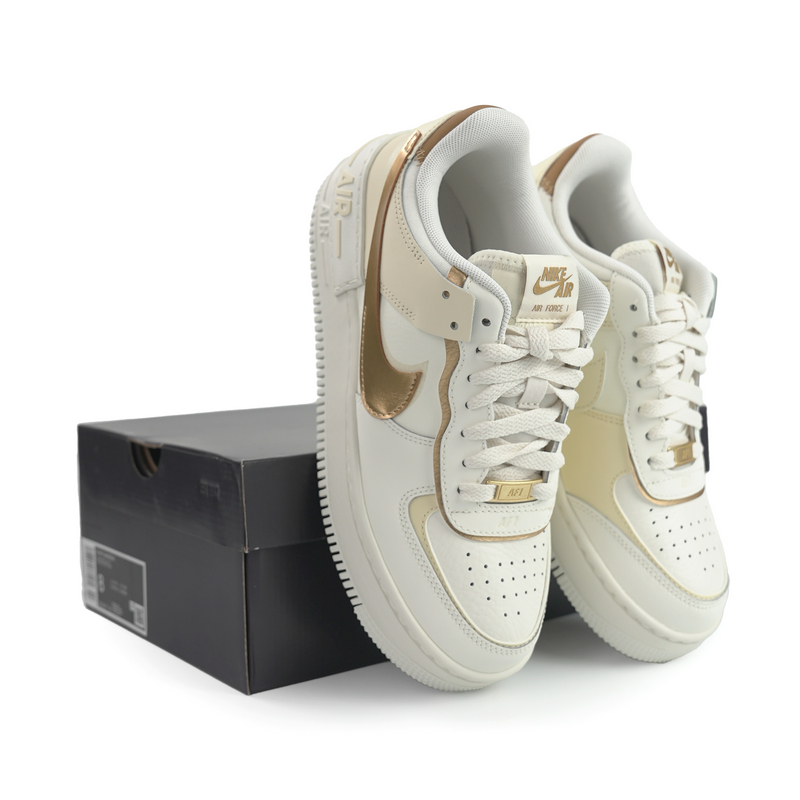 Nike Air Force 1 Shadow 舒适百搭低帮板鞋女款白金色DZ1847-108