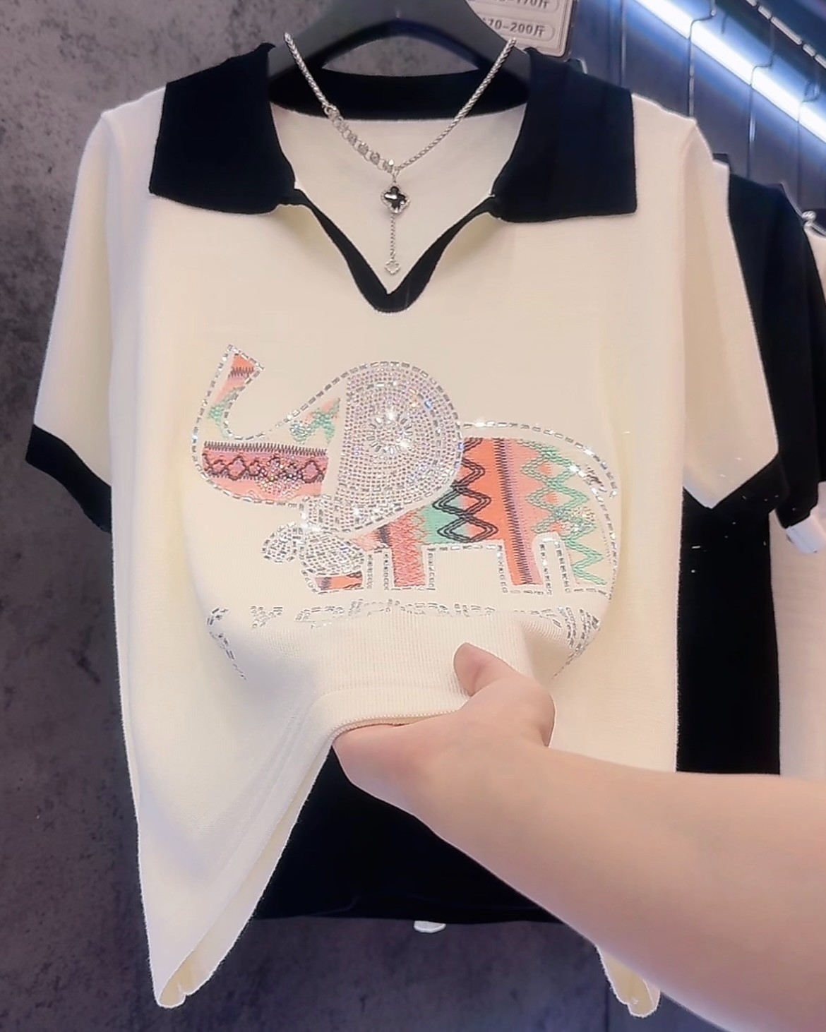 【定制大码女装80-200斤】时尚卡通烫钻刺绣百搭女夏显瘦上衣1945