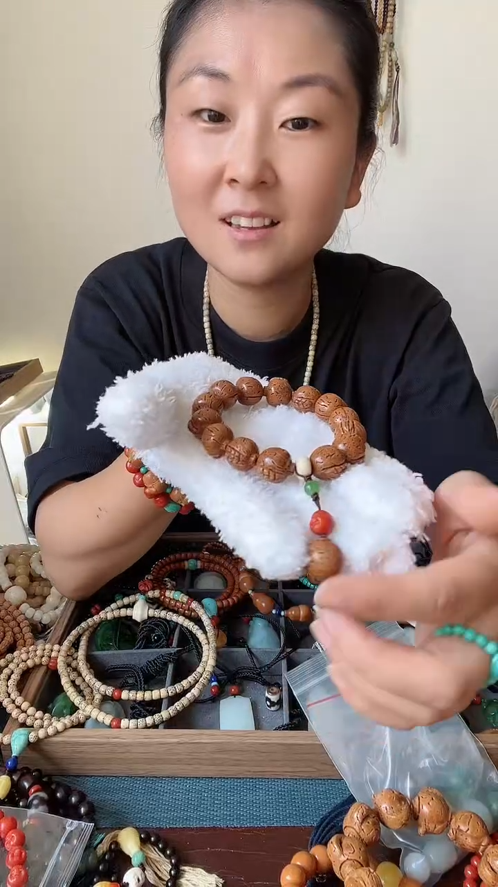 【闪购商品】桃核手串精雕苹果DIY款
