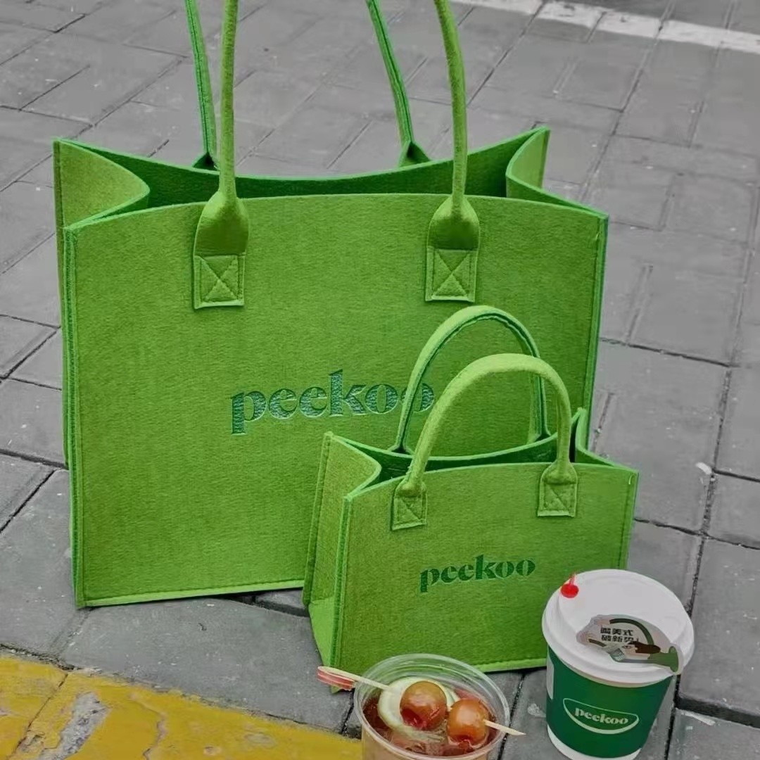 绿色字母手提包大容量毛毡购物袋简约时尚日常便携托特包