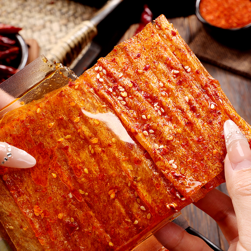 辣摆摆大辣片8090童年回忆豆皮辣条组合怀旧小零食小卖铺豆皮