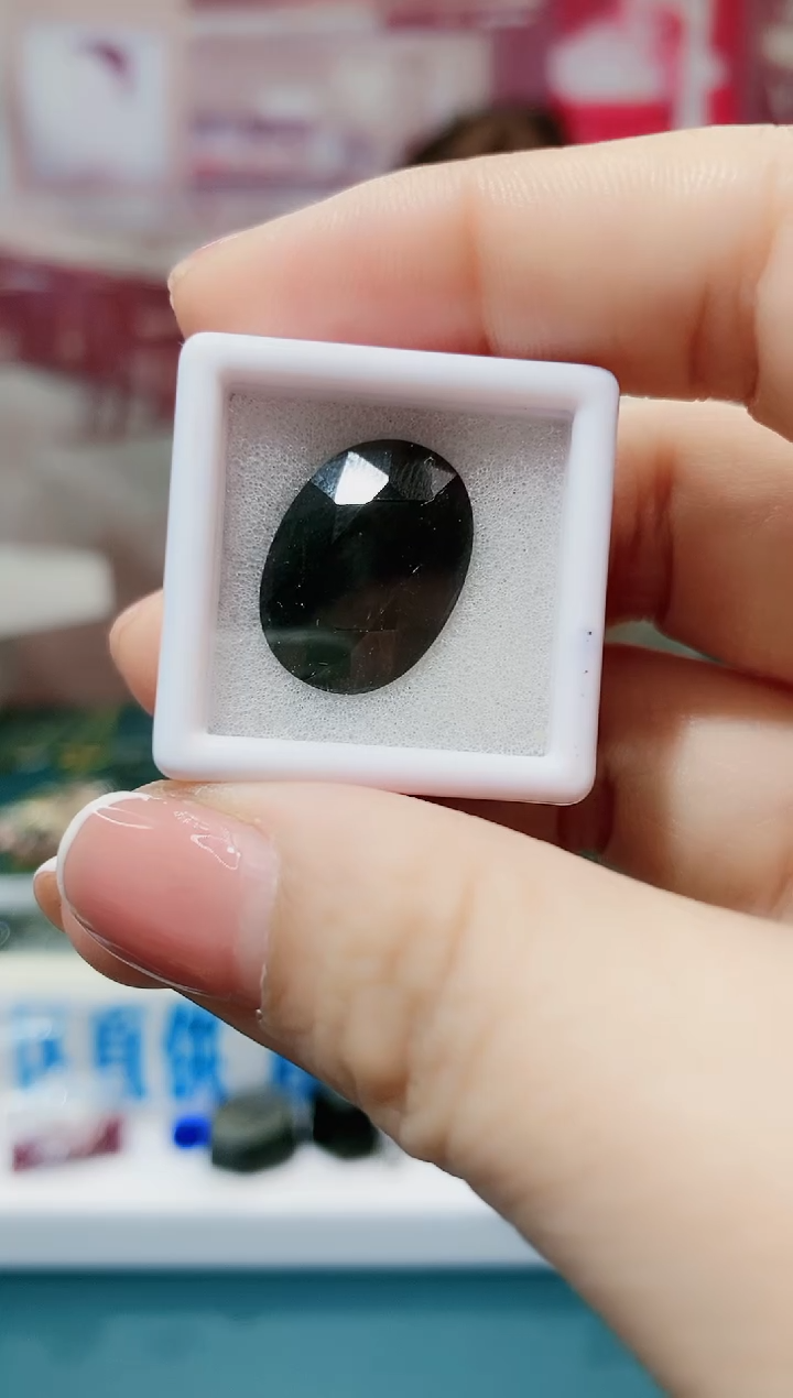 【闪购商品】蓝宝石裸石未镶嵌一枚