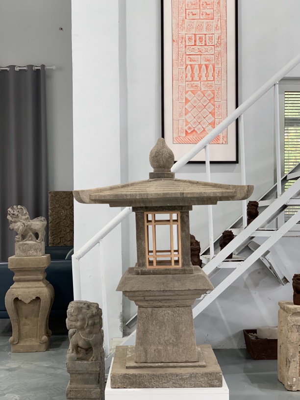 青石石灯（分体六拿）