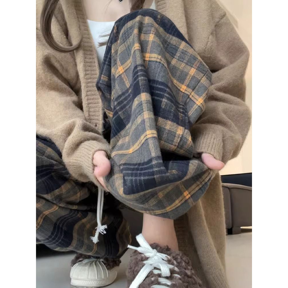 黄色格子裤子女秋冬2023新款高腰垂感休闲显瘦复古拖地直筒阔腿裤