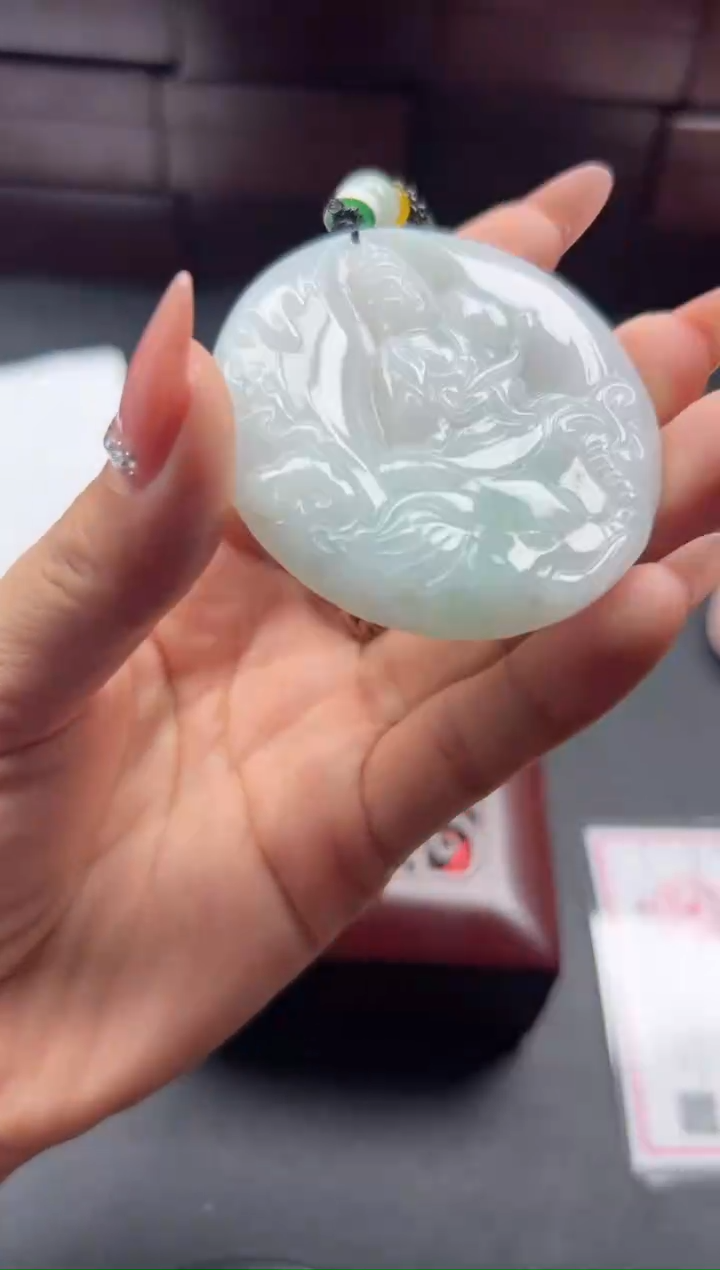 【闪购商品】翡翠颈饰未镶嵌ZZ