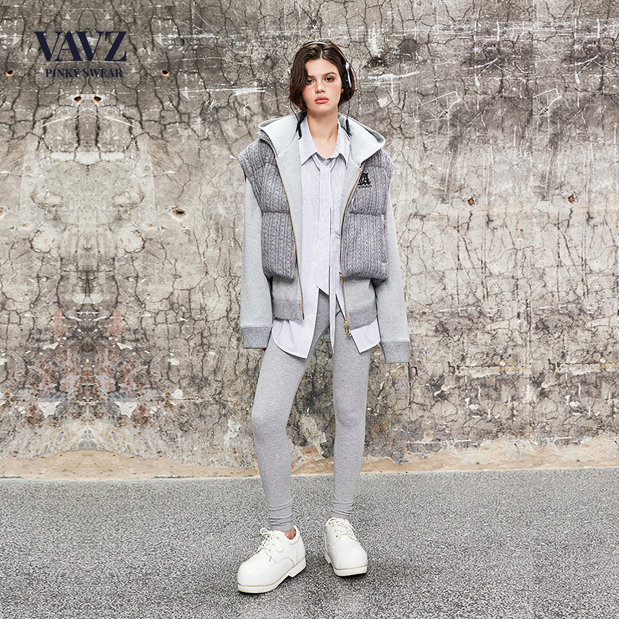 VAVZ【暖欧包】 时尚老钱短款女户外秋冬保暖两穿针织百搭白鹅绒服