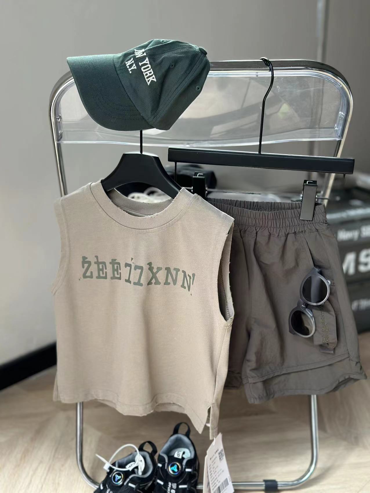 儿童百搭洋气宽松时尚印花无袖T恤 242082