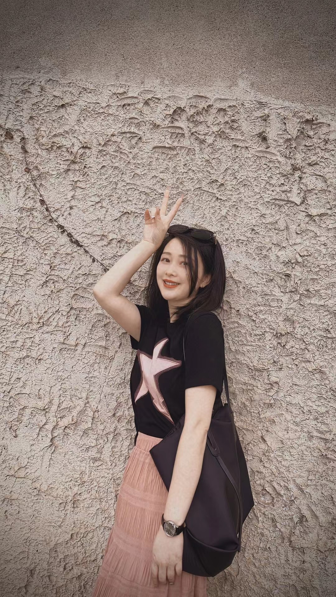 2023时尚新款女装露腰上衣高腰