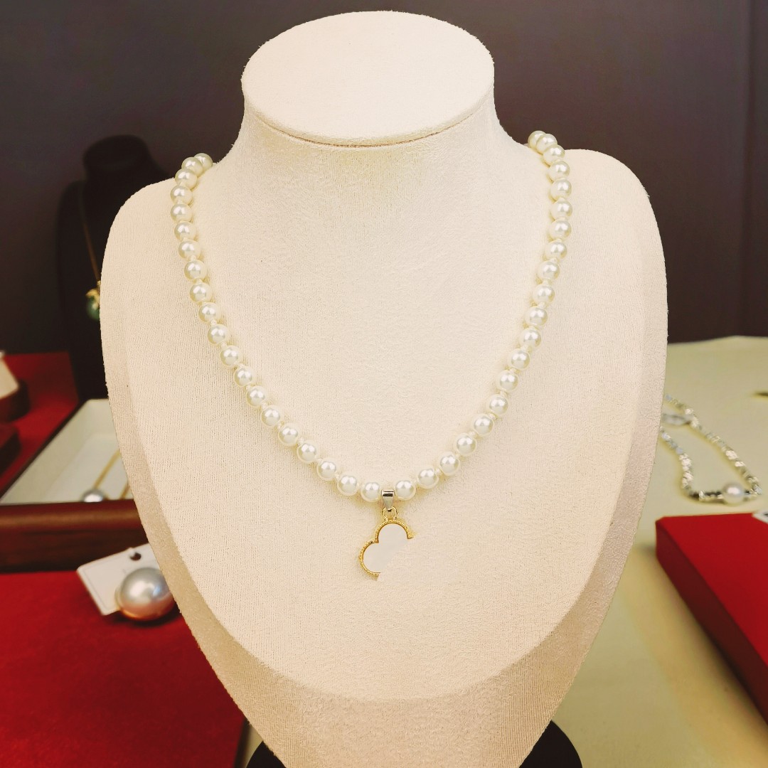 5049（清沧）气质轻奢百搭经典时尚珠珠项链首饰