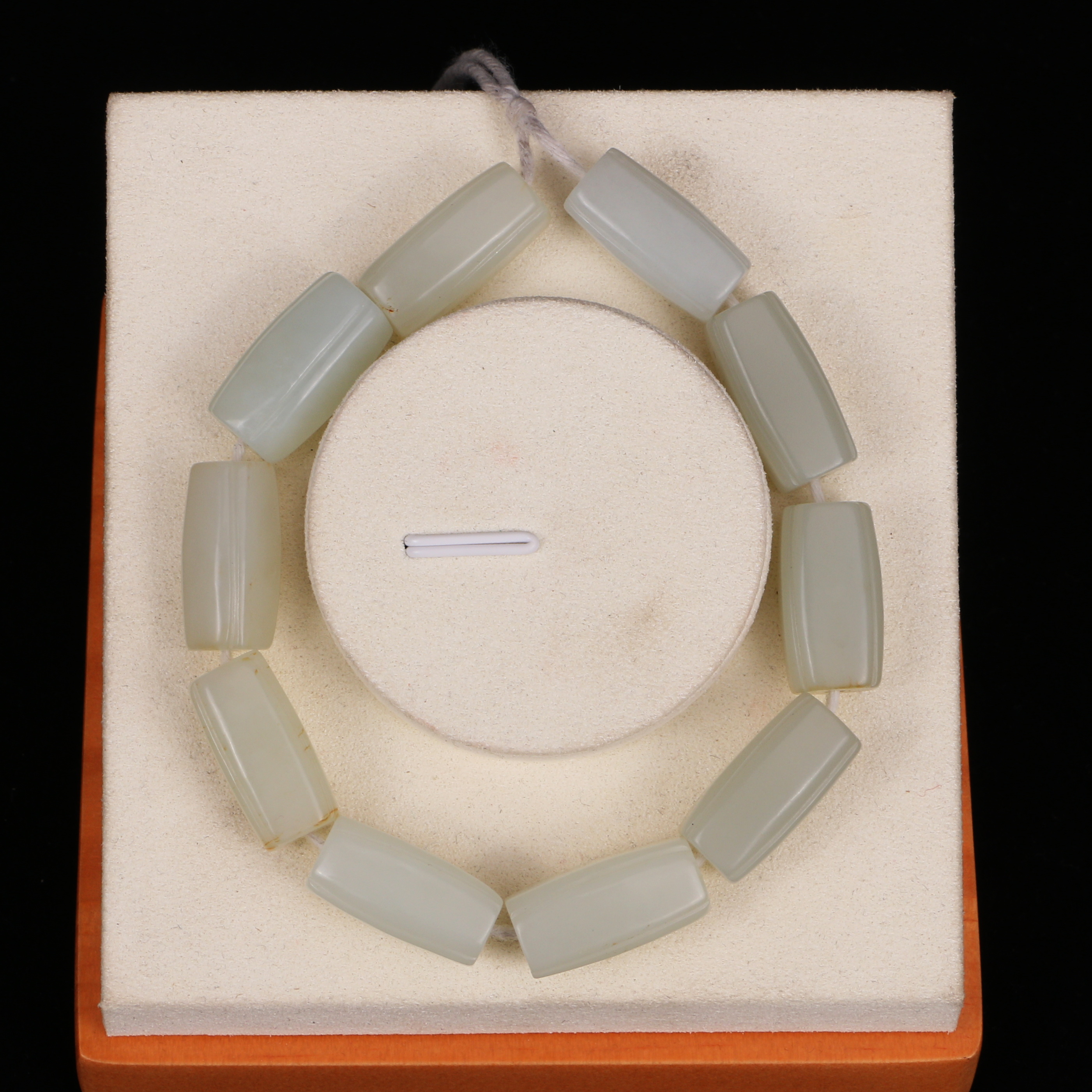 Lot10  清  和田玉方棱珠手串