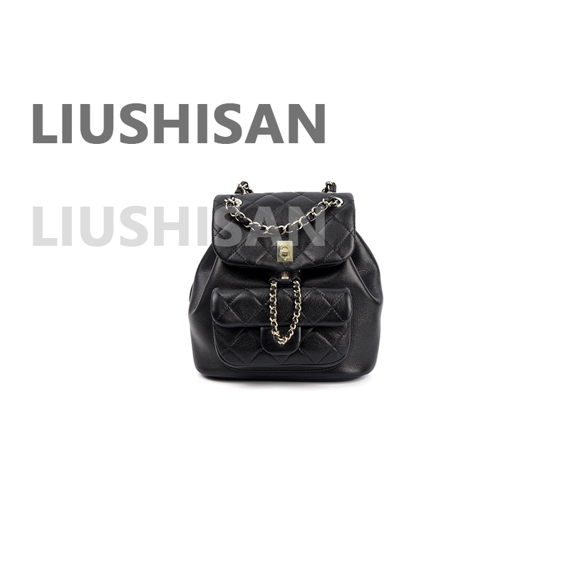 DM 小号双肩包 金扣菱格纹翻盖复古小巧精致可可爱爱女款迷你背包