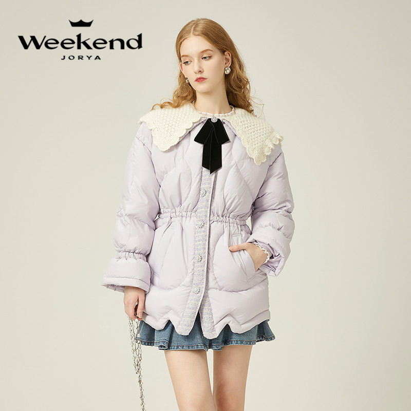 卓雅周末冬时尚披肩珠饰扣收腰气质羽绒服EJWDDQ83